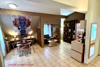 Тристаен апартамент в Бургас, Свети Влас