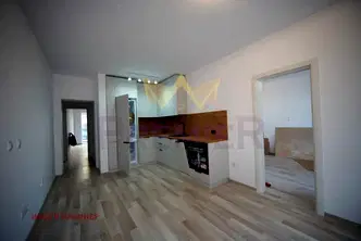 Тристаен апартамент в Бургас, Свети Влас