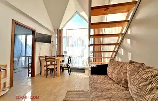 Тристаен апартамент в Бургас, к.к. Слънчев бряг