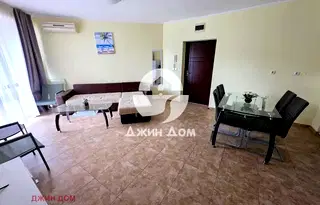 Тристаен апартамент в Бургас, с. Равда