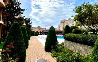 Тристаен апартамент в Бургас, с. Равда