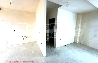 Тристаен апартамент в Добрич, Балчик
