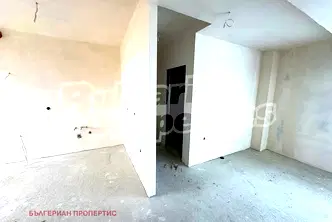 Тристаен апартамент в Добрич, Балчик