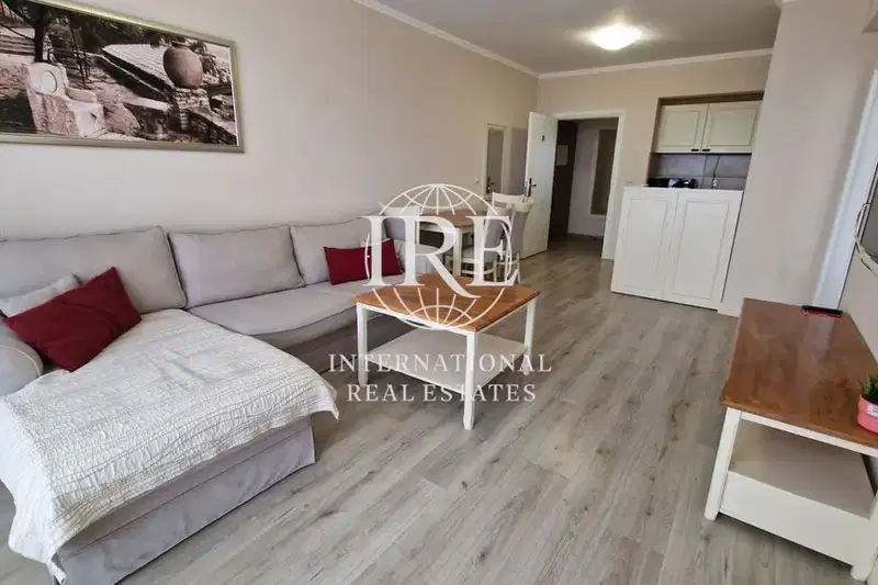 3-bedroom apartment in Oblast Dobrich, Balchik