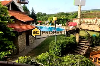 Тристаен апартамент в Добрич, к.к. Албена