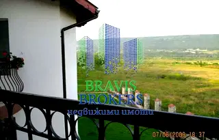 Тристаен апартамент в Добрич, с. Рогачево