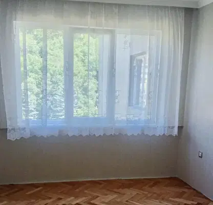Photo 3 — 3-bedroom apartment in Oblast Kyustendil, Dupnica