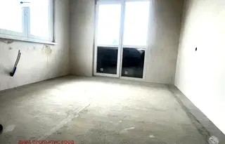 Тристаен апартамент в София, Самоков