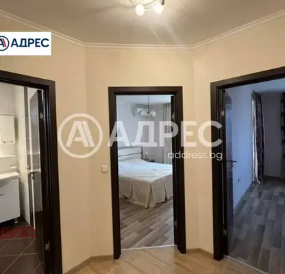 Снимка 2 — Тристаен апартамент във Варна, с. Шкорпиловци
