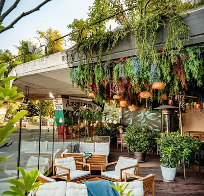 Photo 2 — Venue in Sofia, Centyr