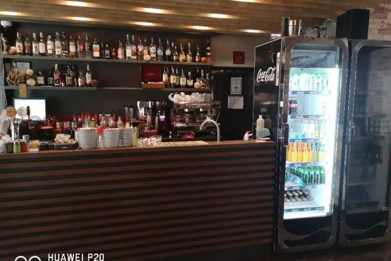 Заведение в Монтана, Широк център