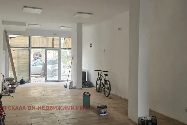 Shop in Sofiya, Nadejda 2
