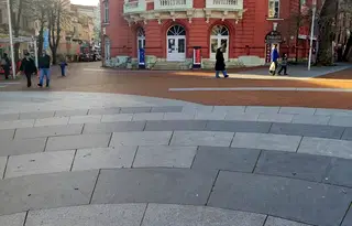 Магазин във Варна, Център