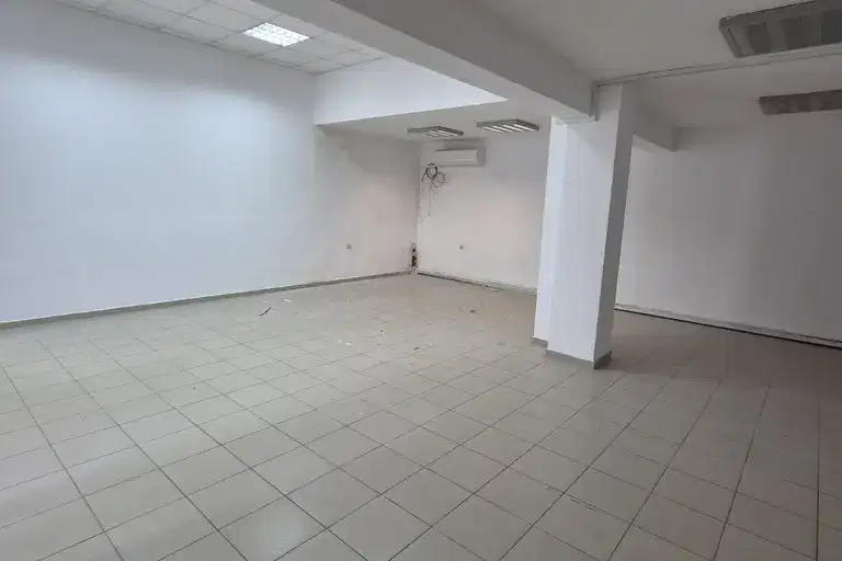 Shop in Veliko Tyrnovo, Centyr