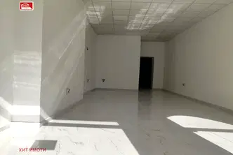 Магазин във Враца, Център