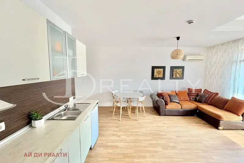 4-bedroom apartment in Oblast Burgas, Aheloi