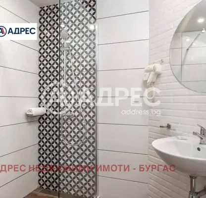 Снимка 4 — Едностаен апартамент в Бургас, Ахтопол