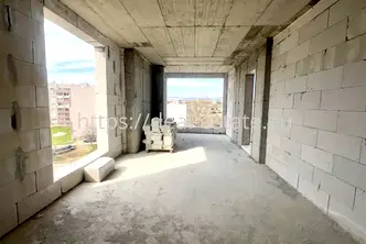 Тристаен апартамент в Благоев, Еленово 1