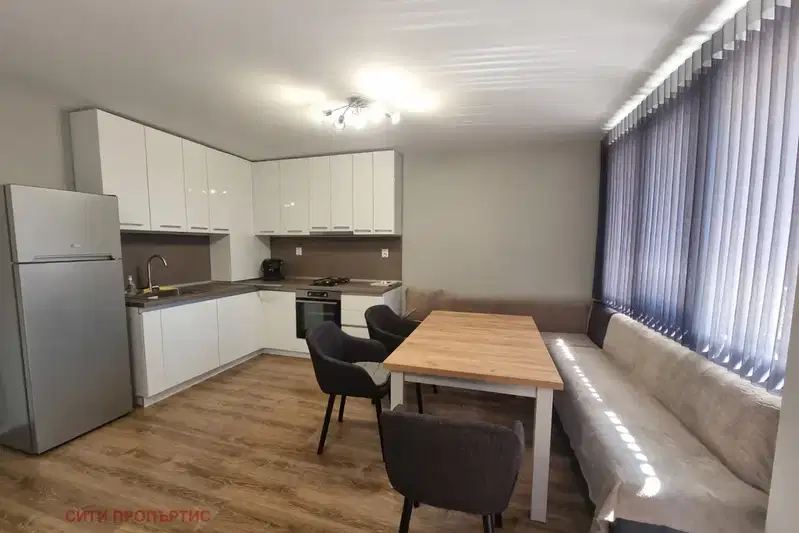 3-bedroom apartment in Blagoev, Idealen tsentar