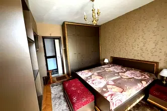 Тристаен апартамент в Благоев, Широк център
