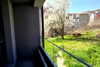 Тристаен апартамент в Благоев, Широк център