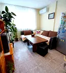 Двустаен апартамент с остъклена тераса в Центъра на Бургас