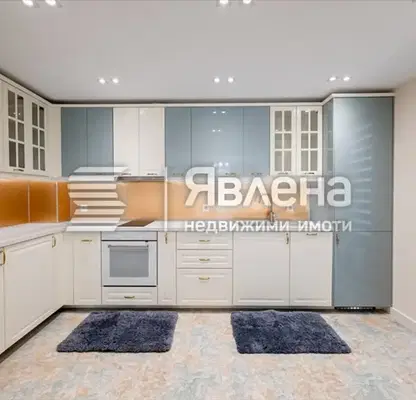 Photo 2 — 2-bedroom apartment in Burgas, Centyr