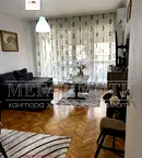 Тристаен апартамент на първи етаж в Центъра на Бургас с тераса