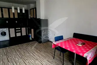 Двустаен апартамент с тераса в Изгрев, Бургас