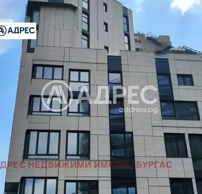 Снимка 2 — апартамент в Бургас, Лазур