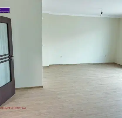 Снимка 5 — Просторен 3-стаен апартамент с панорамна тераса в Лазур, Бургас