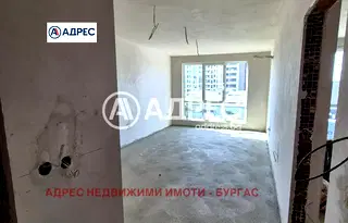 Двустаен апартамент в Бургас, Мадика