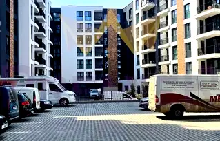 Двустаен апартамент в Мадика, Бургас с балкон и асансьор