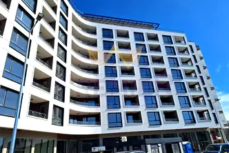 Двустаен апартамент в Мадика, Бургас с асансьор и паркинг