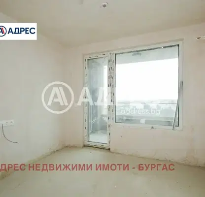 Снимка 3 — Тристаен апартамент с тераси в нова тухлена сграда в Мадика, Бургас