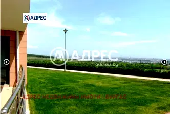 Просторен 3-стаен апартамент в Меден рудник, Бургас с паркинг