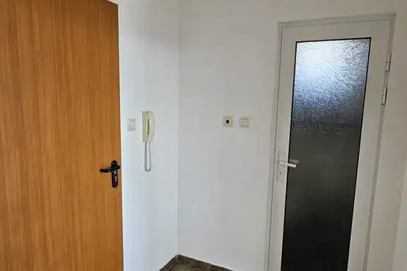 Тристаен апартамент с две тераси в Сарафово, Бургас