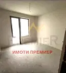 Просторен 3-стаен апартамент в Сарафово, Бургас с паркинг