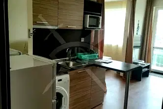 Двустаен апартамент с тераса в Сарафово, Бургас