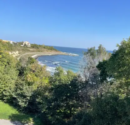 Снимка 4 — Двустаен апартамент в Бургас, Царево