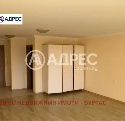 Снимка 3 — Едностаен апартамент в Бургас, Черноморец