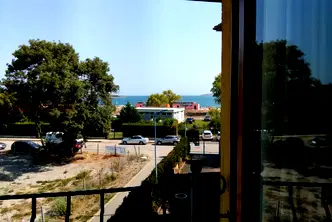 апартамент в Бургас, Черноморец