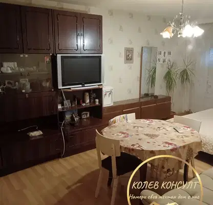 Снимка 2 — Тристаен апартамент в Хасково, Димитров