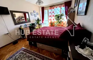 Тристаен апартамент в Добрич, Център
