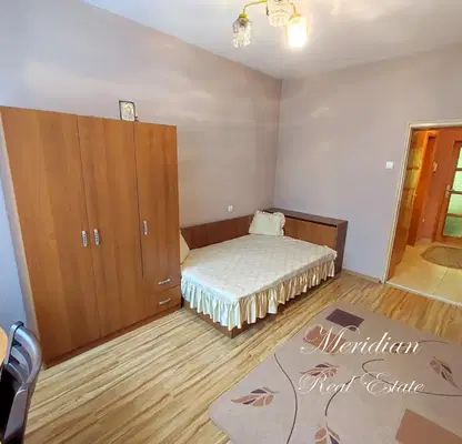 Снимка 5 — Тристаен апартамент в Добрич, Център