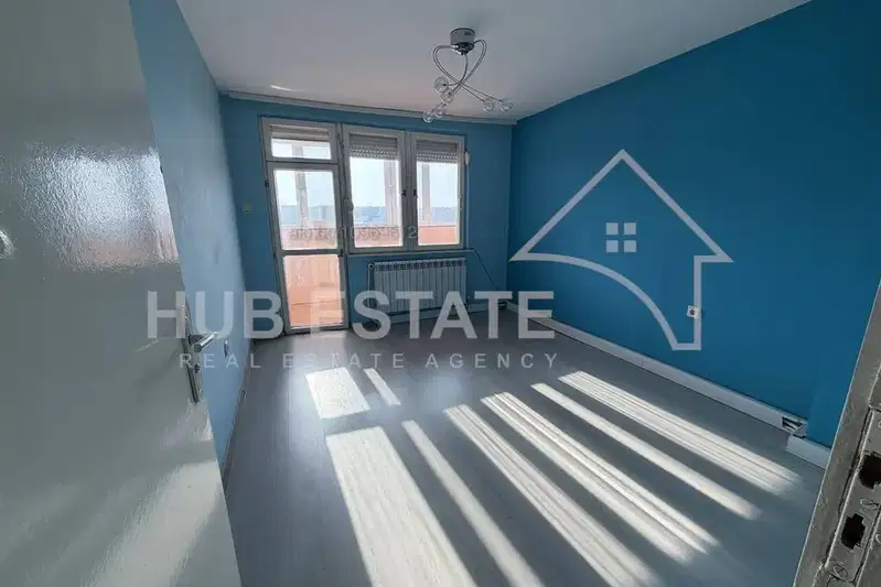 5-bedroom apartment in Dobrich, Energorazpredelenie