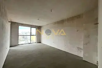 апартамент в Кайсиева ина