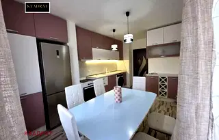 Тристаен апартамент в Кайсиева ина