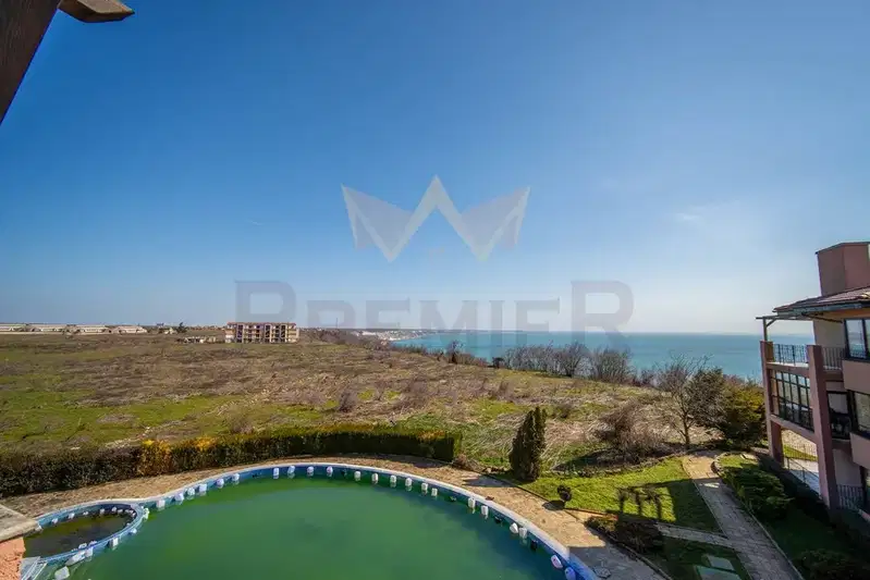 3-bedroom apartment in Oblast Dobrich, Kavarna