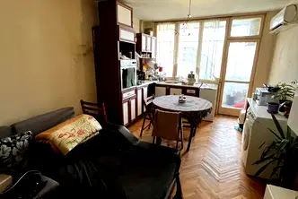 Тристаен апартамент в Стара Загора, Казанлък